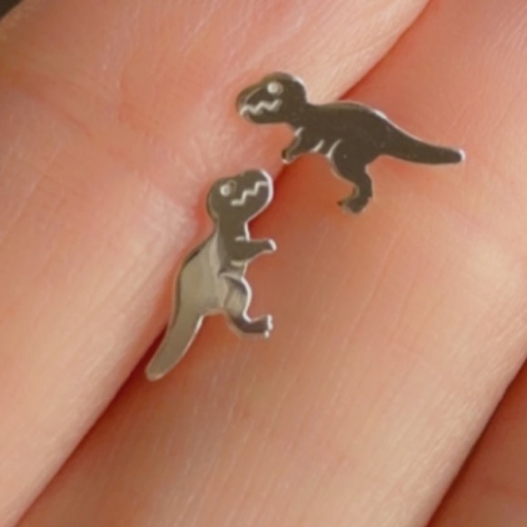 Sterling Silver Simple T Rex Dinosaur Stud Earrings - Picture 9 of 11